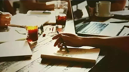 為什么老板一天到晚都很累，企業(yè)卻沒(méi)有高績(jī)效？