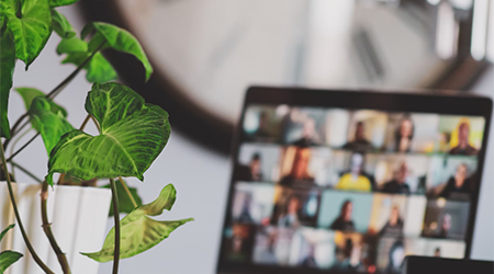 突破職業(yè)瓶頸:線下管理培訓(xùn)課程推薦.png 突破職業(yè)瓶頸:線下管理培訓(xùn)課程推薦.png