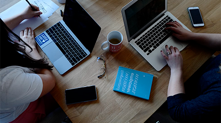 跨越職業(yè)瓶頸:化工企業(yè)培訓的職場利器.png 跨越職業(yè)瓶頸:化工企業(yè)培訓的職場利器.png