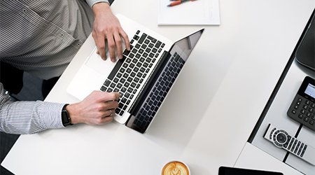 提升職業(yè)素養(yǎng):必備的項(xiàng)目經(jīng)理培訓(xùn)課程推薦.png 提升職業(yè)素養(yǎng):必備的項(xiàng)目經(jīng)理培訓(xùn)課程推薦.png