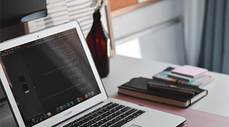 企業(yè)銷售技巧培訓(xùn)進化論:從傳統(tǒng)話術(shù)到數(shù)字化賦能的轉(zhuǎn)型路徑.png 企業(yè)銷售技巧培訓(xùn)進化論:從傳統(tǒng)話術(shù)到數(shù)字化賦能的轉(zhuǎn)型路徑.png