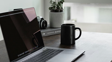 針對(duì)企業(yè)高管的培訓(xùn)課程與海外課程模式對(duì)比.png 針對(duì)企業(yè)高管的培訓(xùn)課程與海外課程模式對(duì)比.png