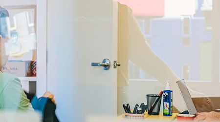 為什么企業(yè)需要優(yōu)先開(kāi)展領(lǐng)導(dǎo)力企業(yè)內(nèi)訓(xùn).png 為什么企業(yè)需要優(yōu)先開(kāi)展領(lǐng)導(dǎo)力企業(yè)內(nèi)訓(xùn).png